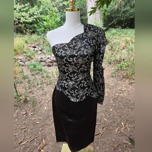 RARE Vintage Gunne Sax‎ By Jessica McClintock Elegant Black One-Shoulder Dress